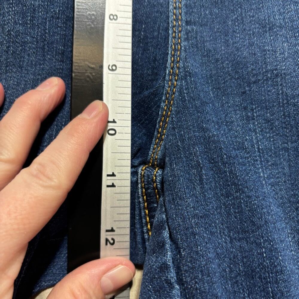 Chicos 2 Straight Girlfriend Crop Jeans Womens Size 12 Dark Wash Ankle High Rise - Picture 4 of 8